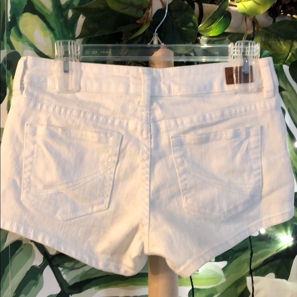 O’Neill white jean shorts - Picture 2 of 3